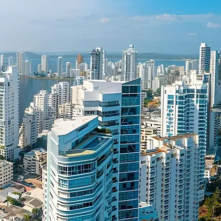 Lujoso Apto De 1 Habitación En Piso 24-murano E Cartagena